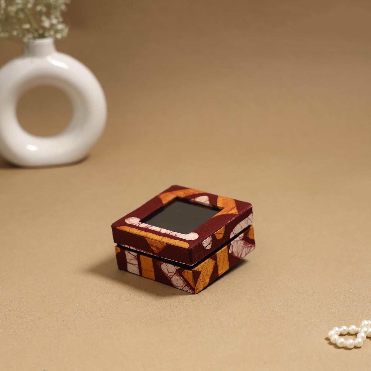 Handcrafted printed fabric ring/earring box 36