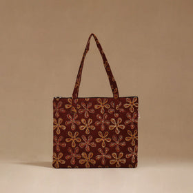 Handcrafted quilted handbag 02