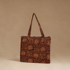 Handcrafted quilted handbag 19