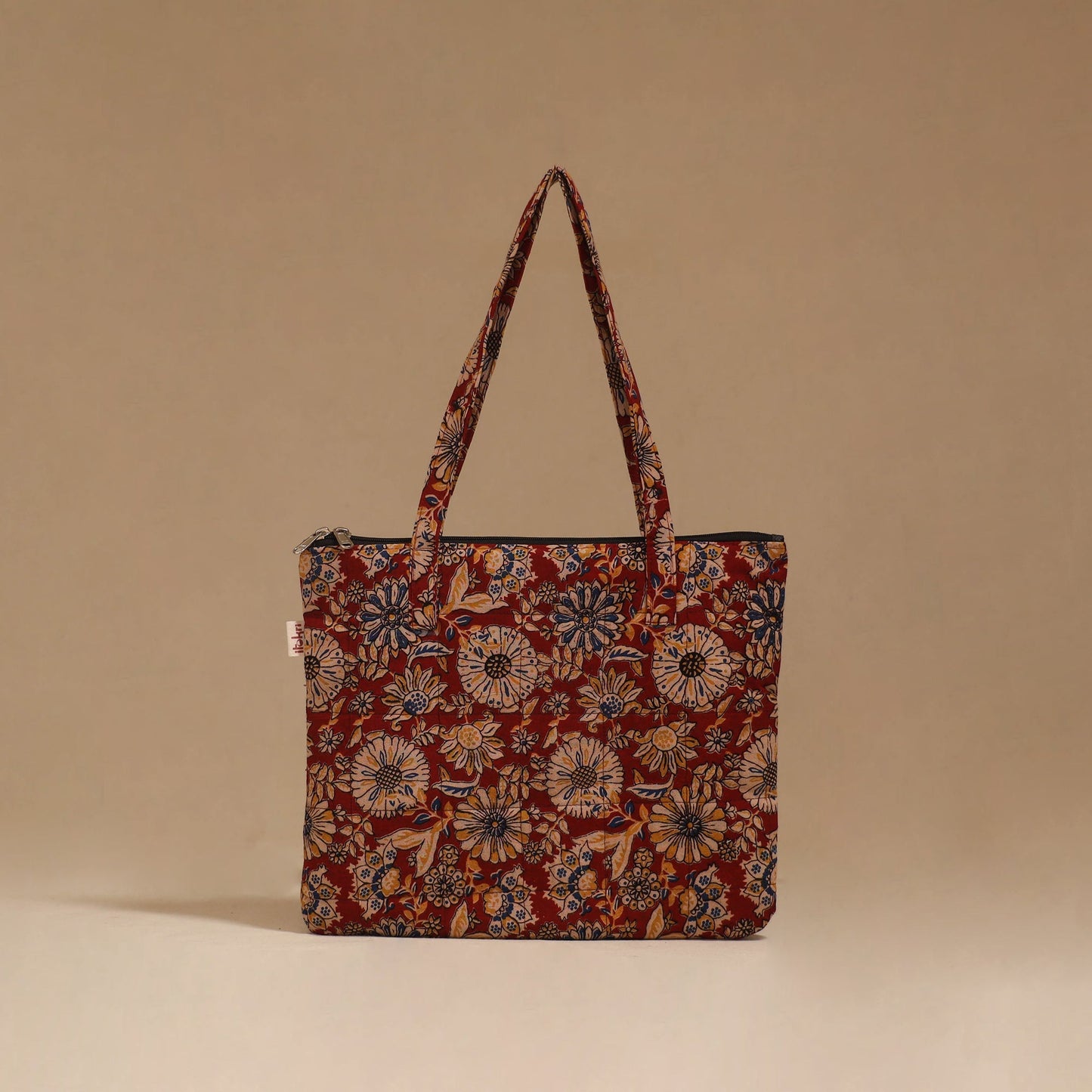Handcrafted quilted handbag 26
