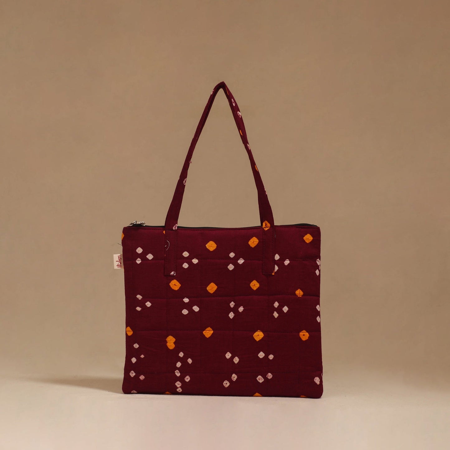 Handcrafted quilted handbag 85