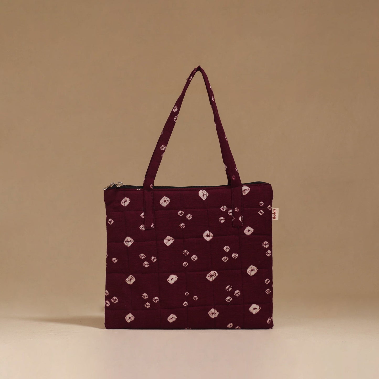Handcrafted quilted handbag 88