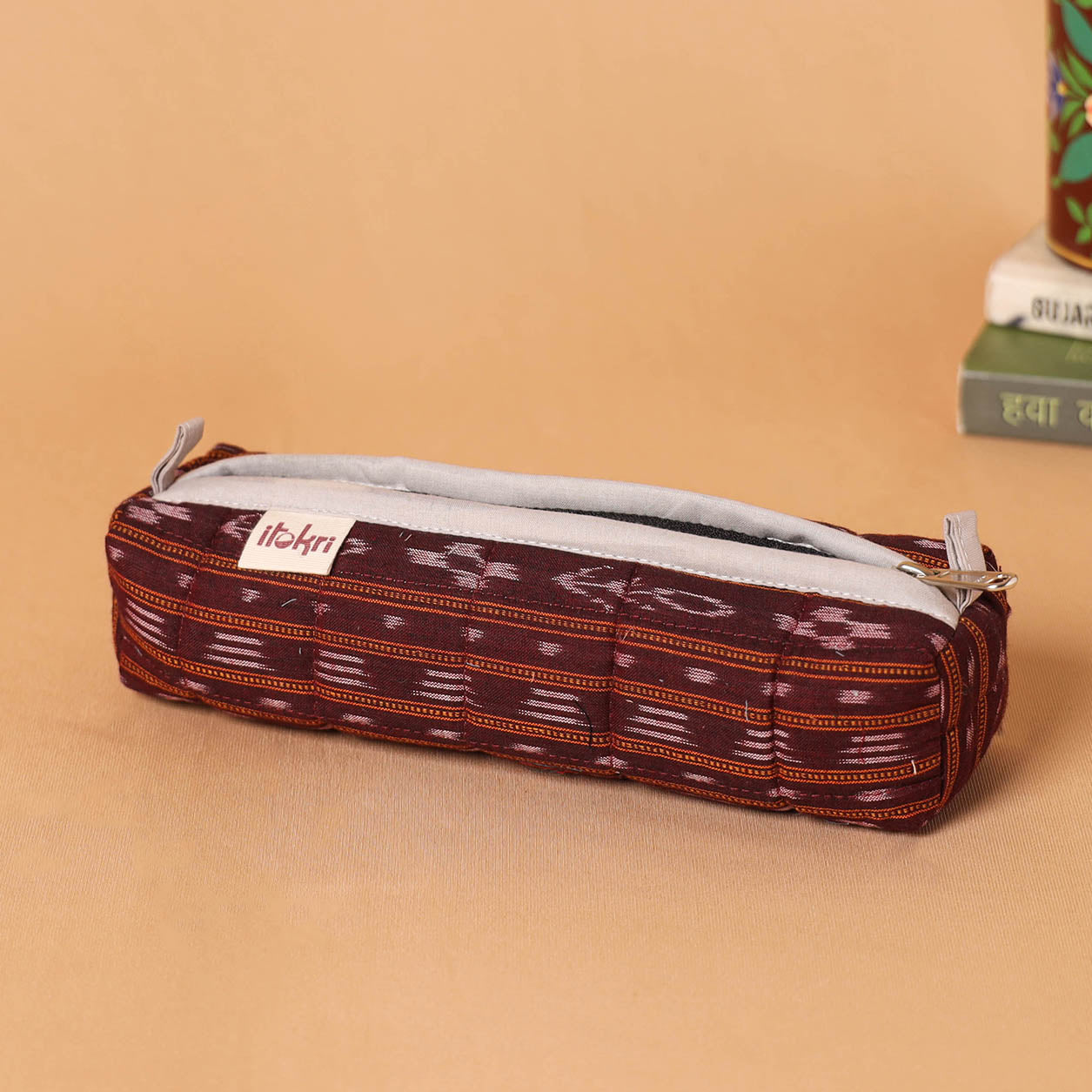 Handcrafted quilted pencil pouch 01