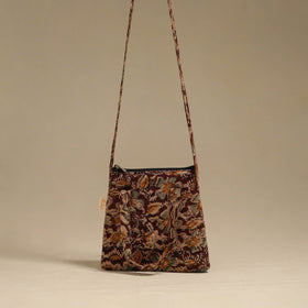 Handcrafted quilted sling bag 02