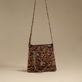 Handcrafted quilted sling bag 02
