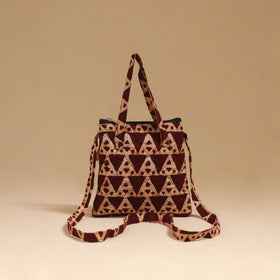 Handcrafted quilted sling bag 43