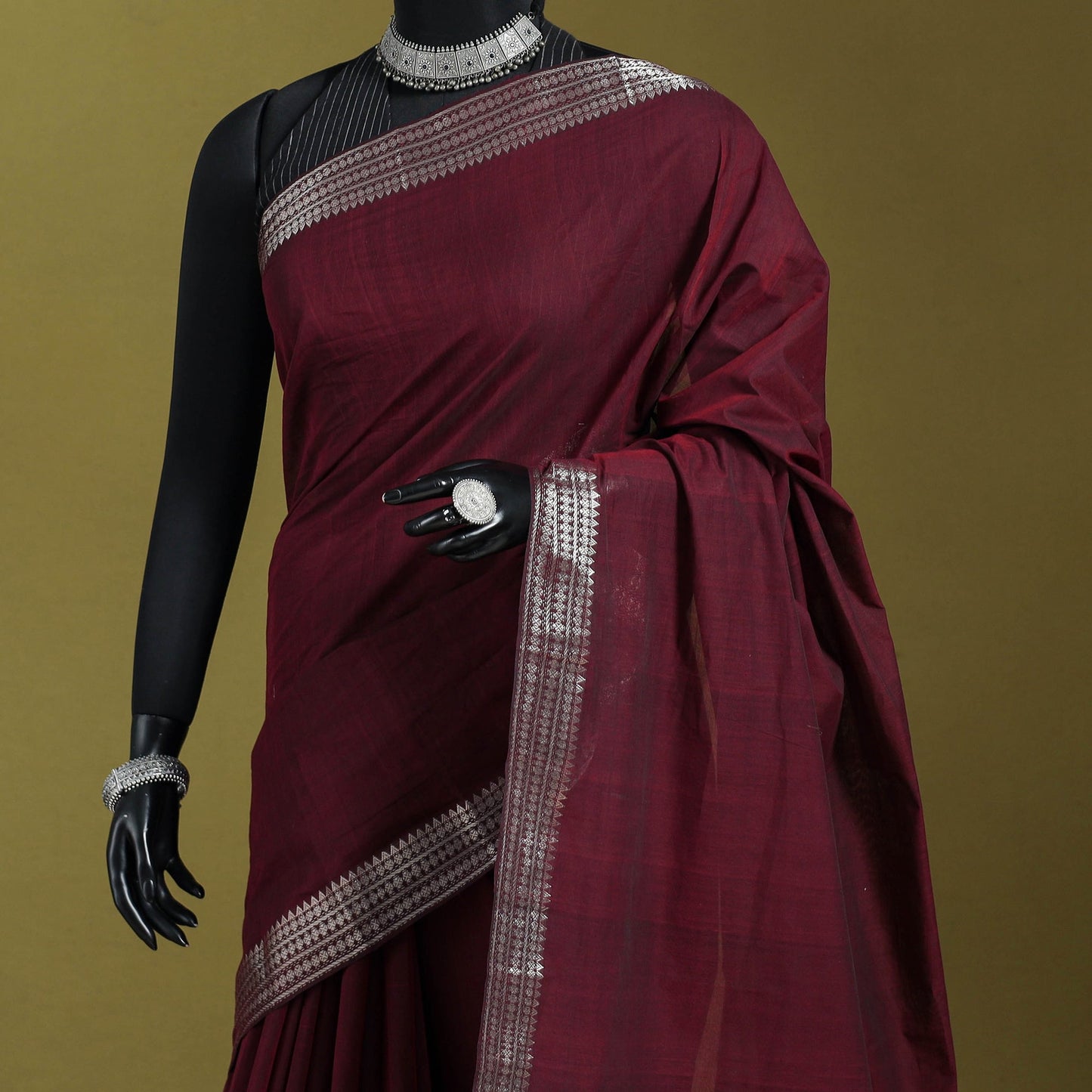 Maroon - handloom cotton zari border mangalagiri saree 15