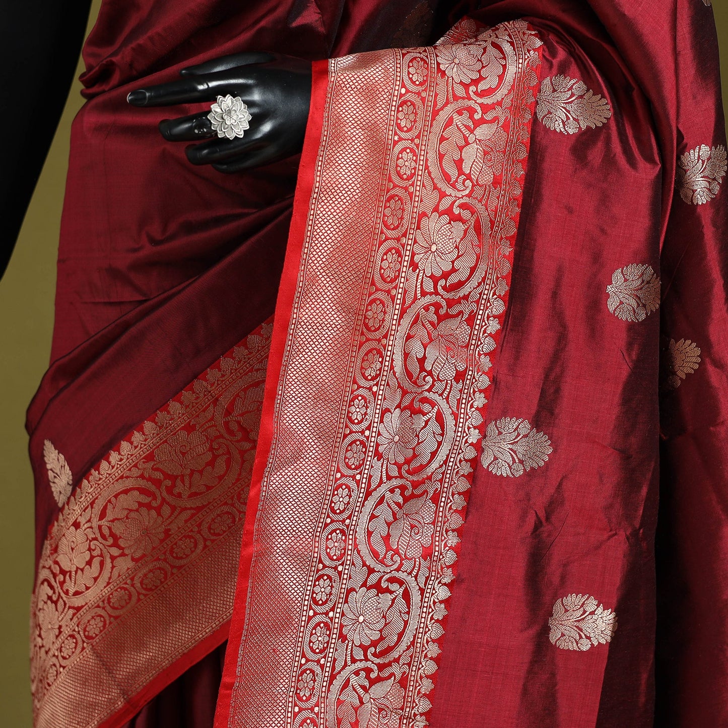 Maroon - handloom pure katan silk kaduwa zari buti banarasi