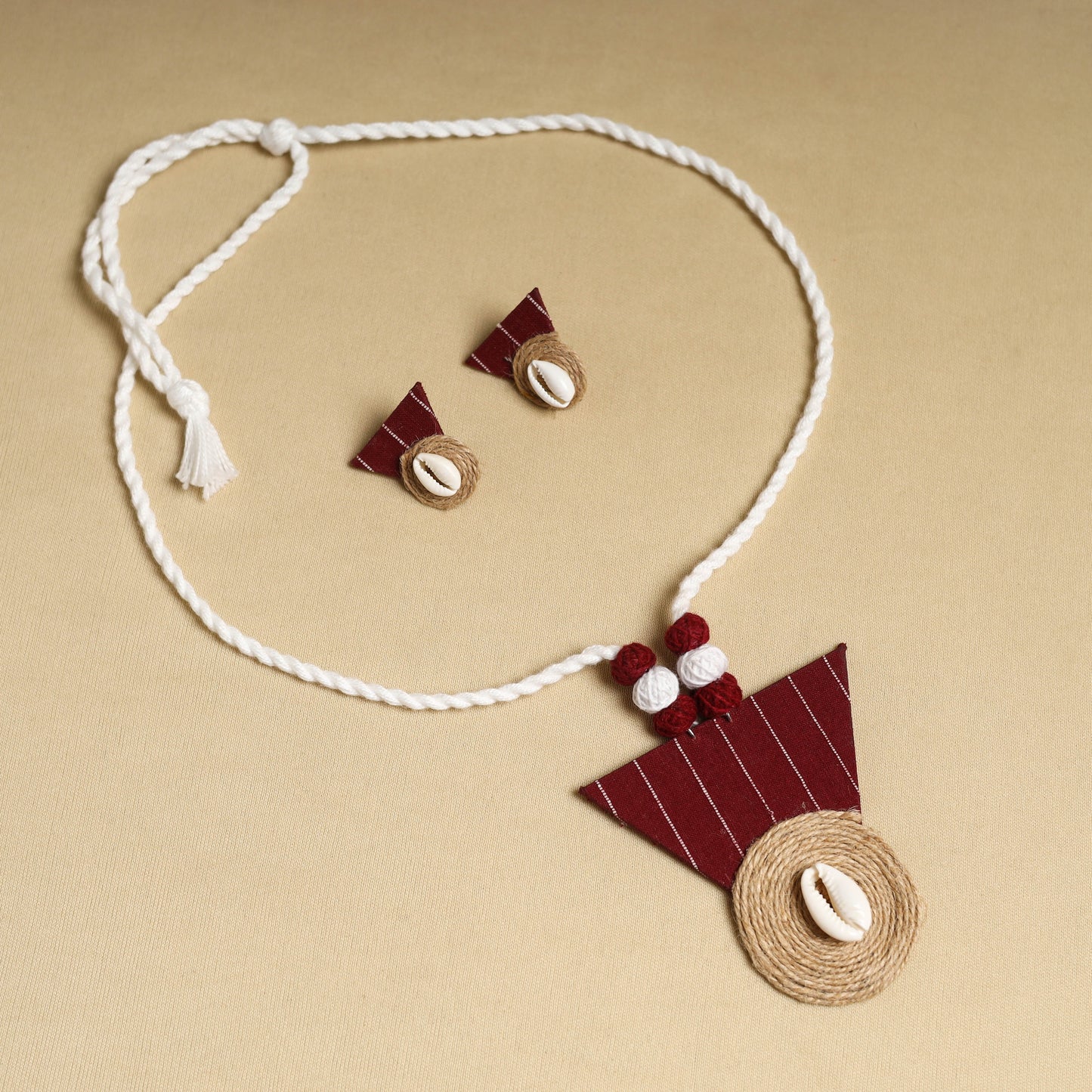 Buy Maroon Handmade Jute Fabart Necklace Set