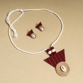 Buy Maroon Handmade Jute Fabart Necklace Set