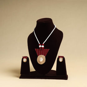 Buy Maroon Handmade Jute Fabart Necklace Set