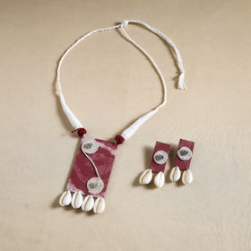 Buy Handmade Shell Work Fabart Necklace Set