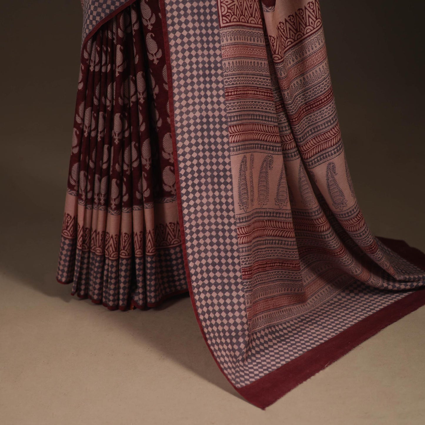 Handwoven merino wool natural dyed hand bagh saree 09