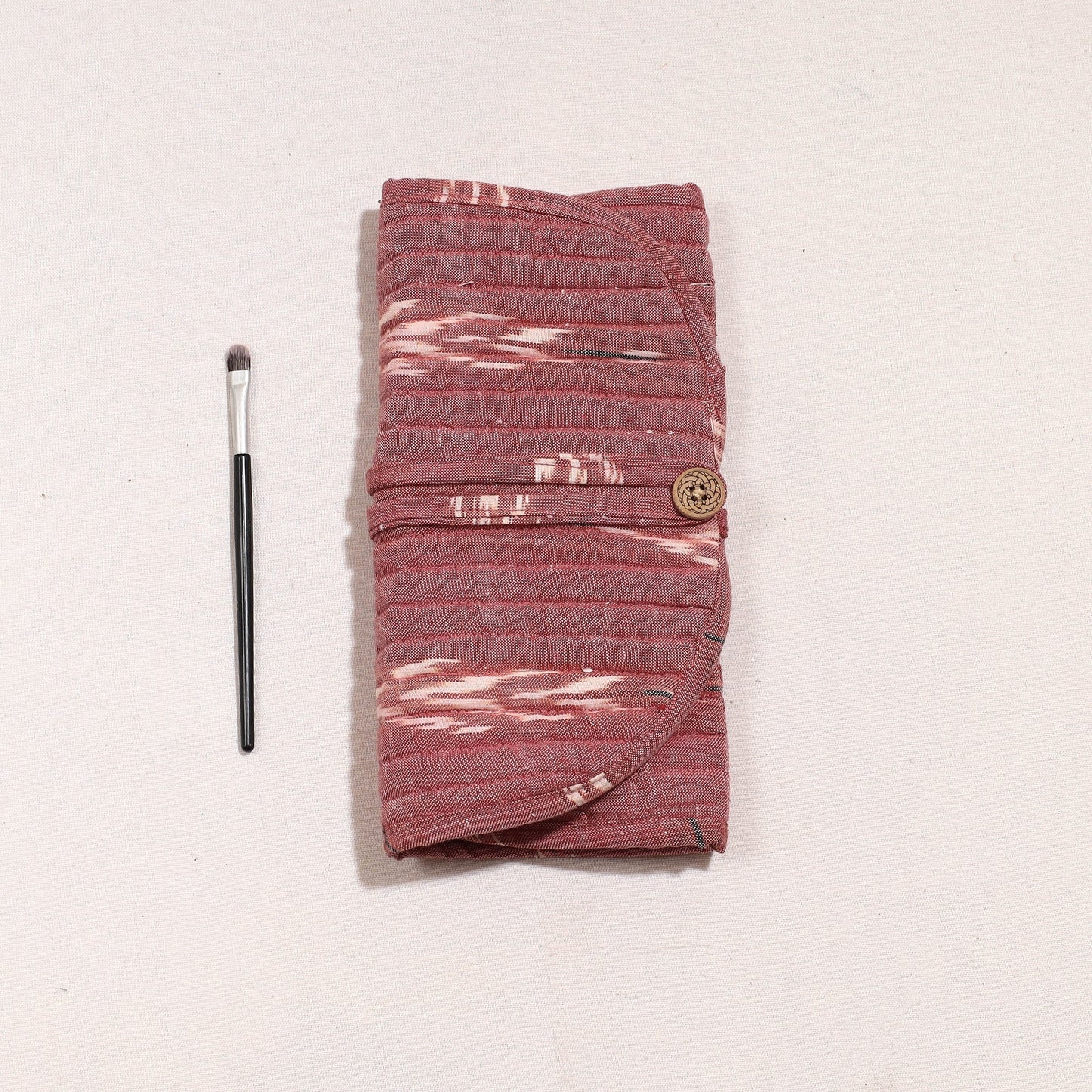  Ikat Fabric Multipurpose Segmented Make-up Brush Wrap Pouch/Case 