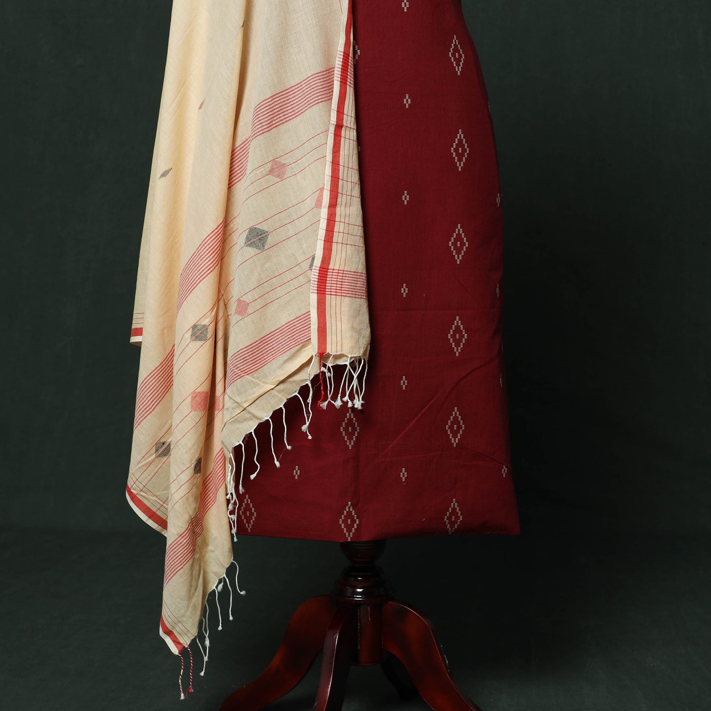 Jacquard cotton 2pc unstitched dress material with earrings