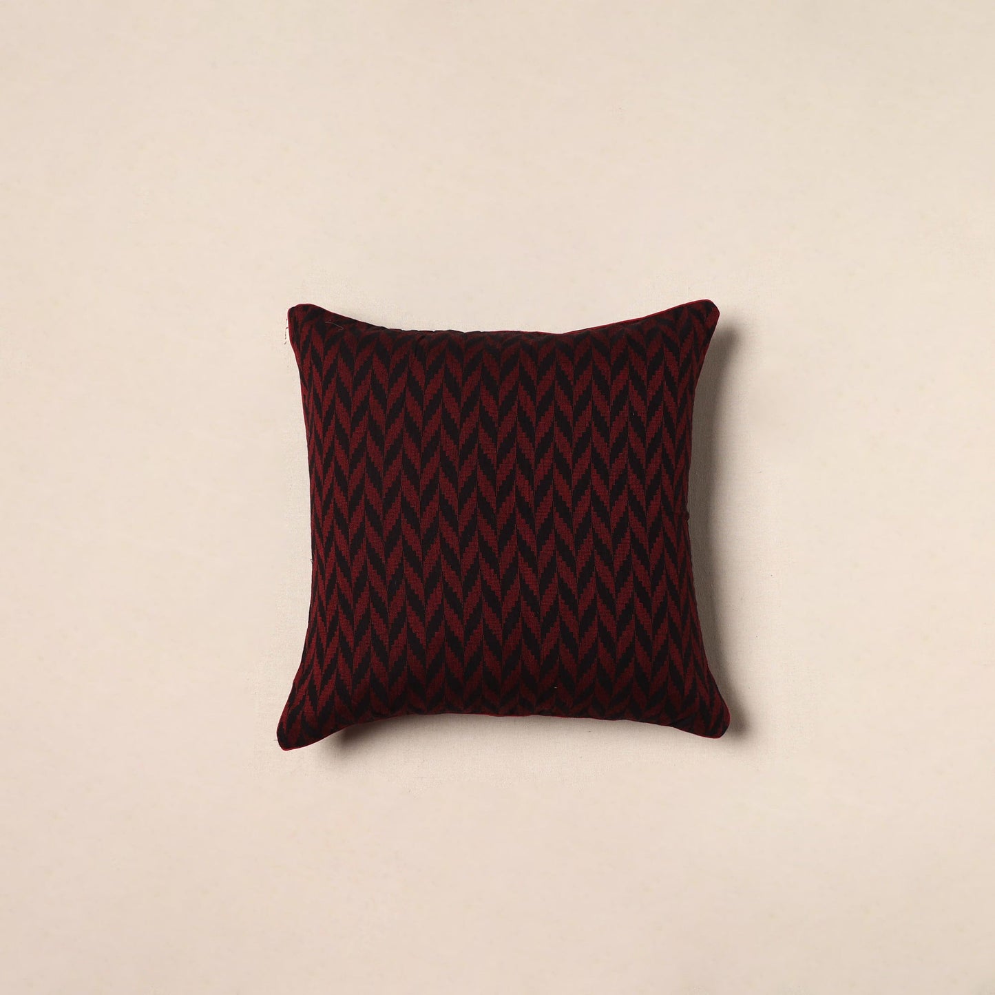 Jacquard weave cotton cushion cover 48 - handcrafted
