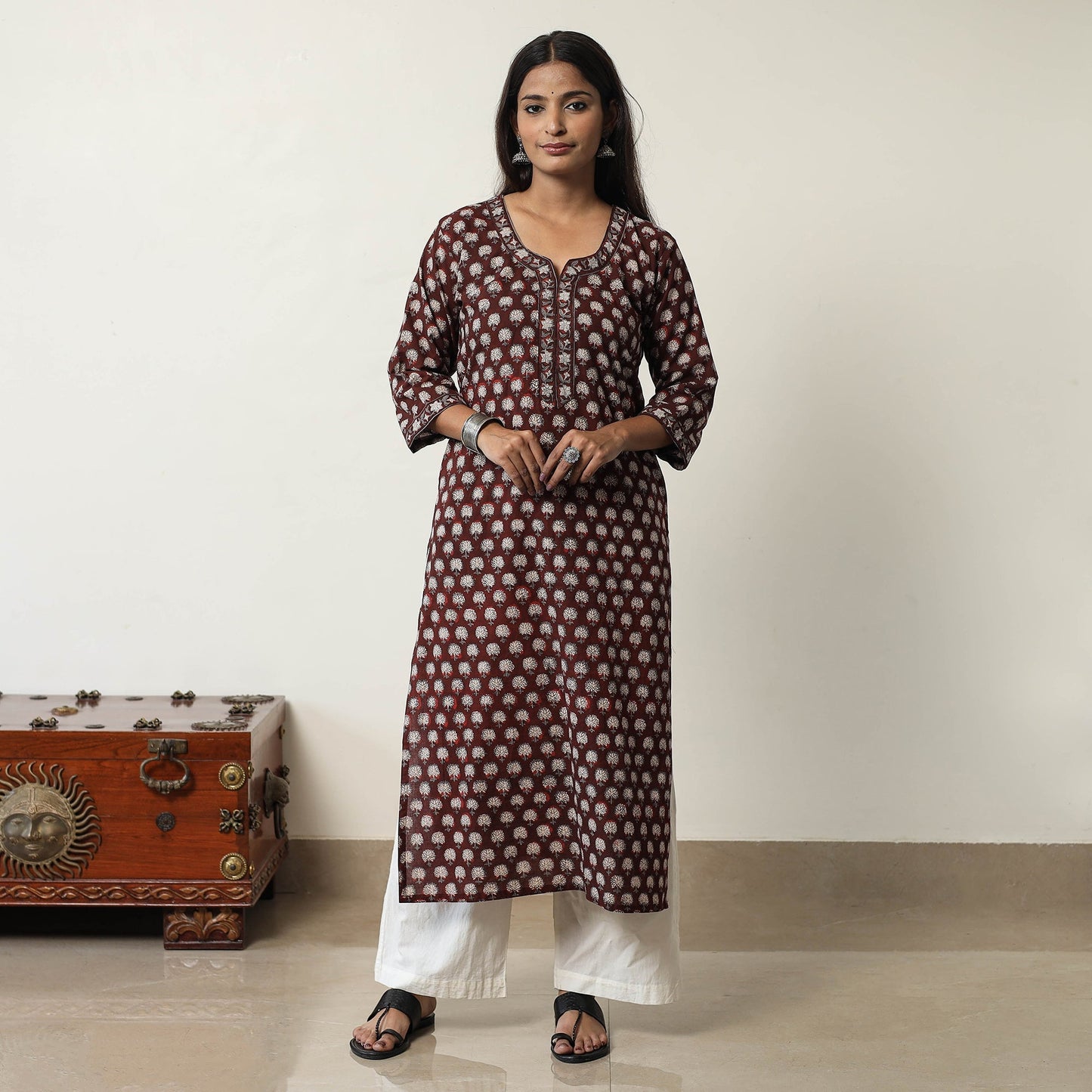 Buy Jahota Block Printed Cotton Straight Kurta 12 Online at iTokri.com