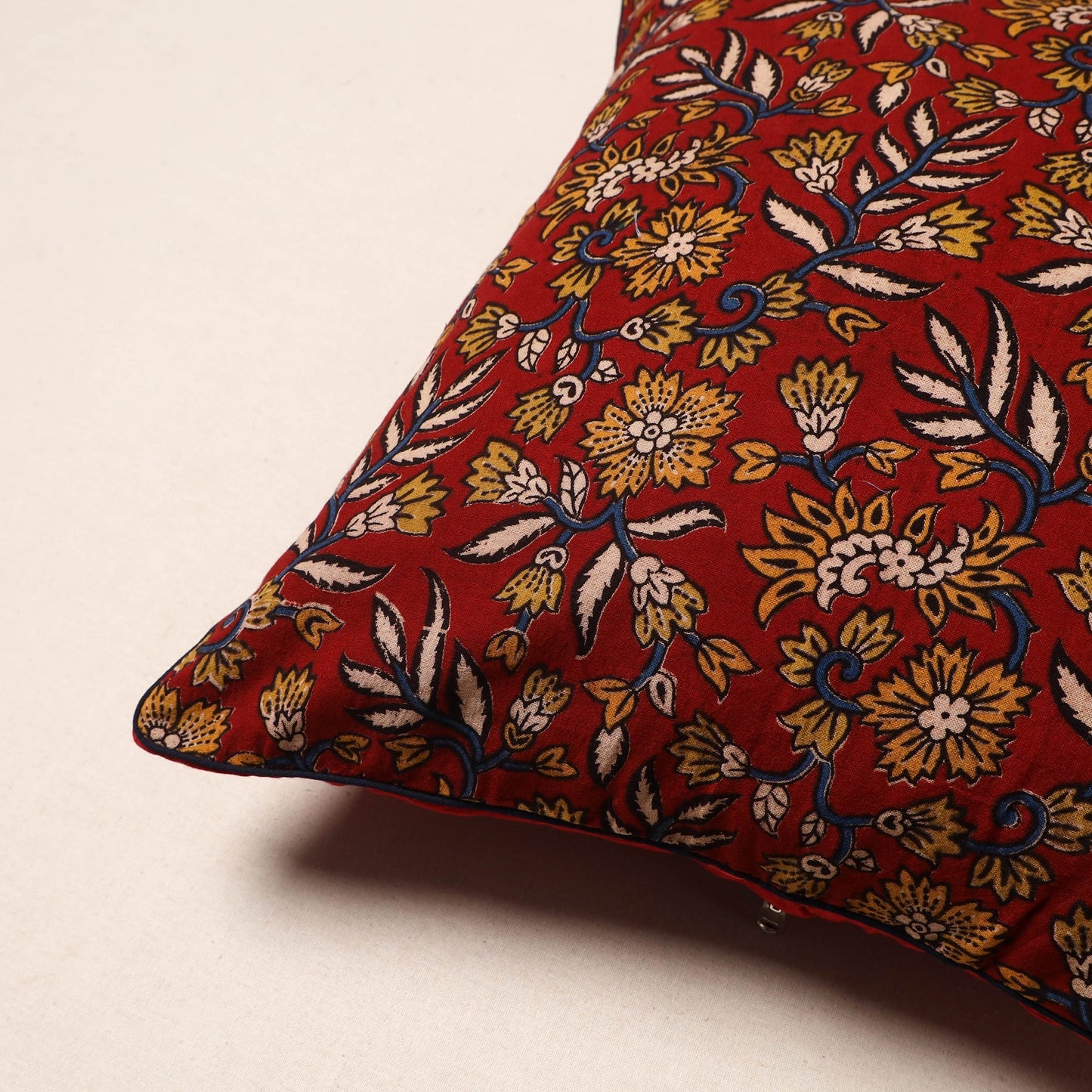 Kalamkari cotton cushion cover 34 - handcrafted