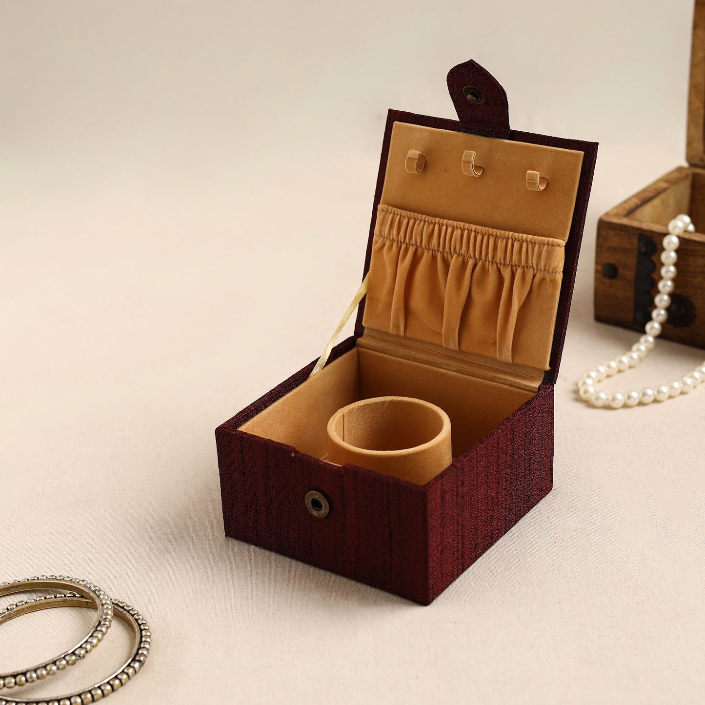 Maroon Kalamkari Handpainted Ghicha Silk Bangle Box (Small)