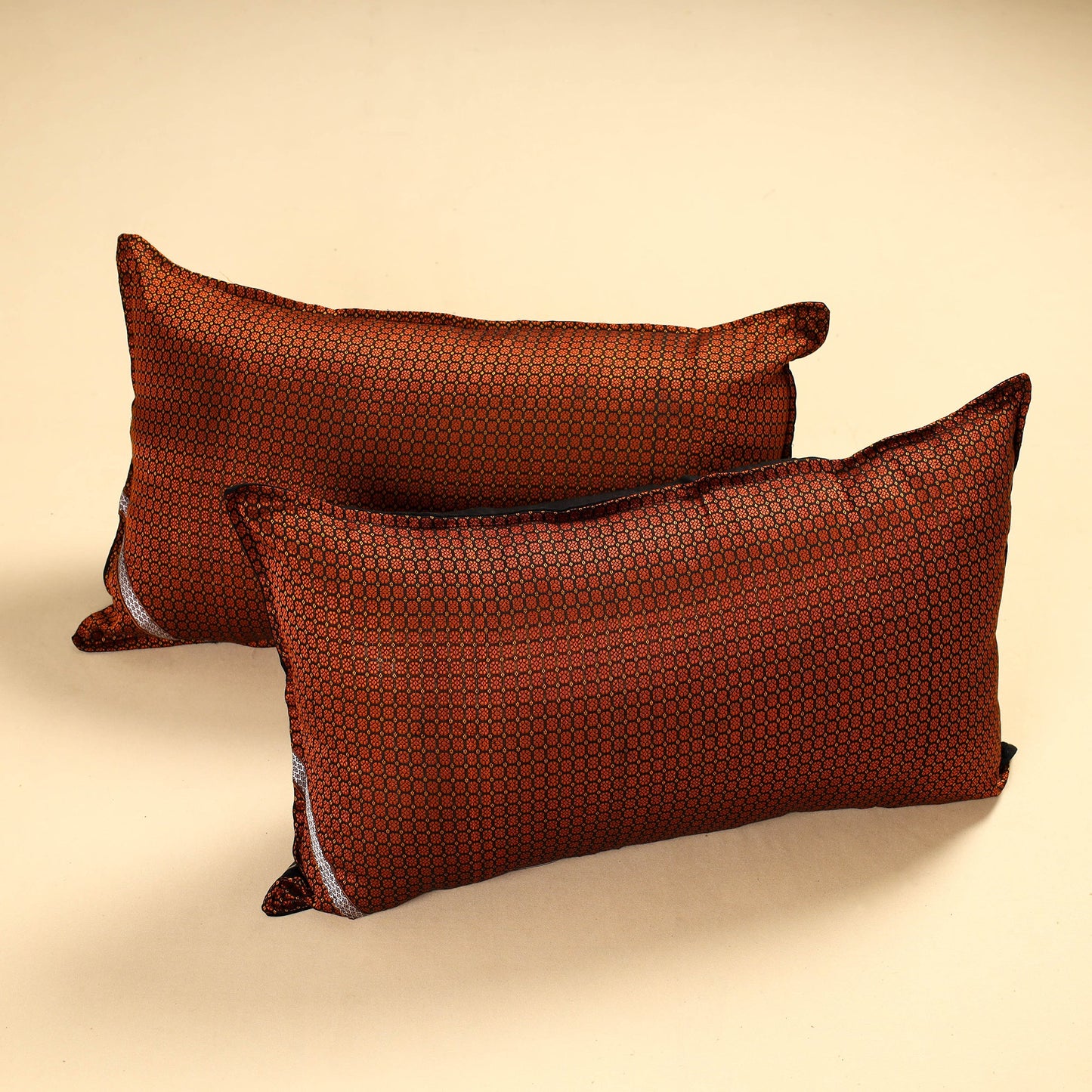 Buy Khun Weave Cotton Pillow Covers (Set of 2) Online at iTokri.com