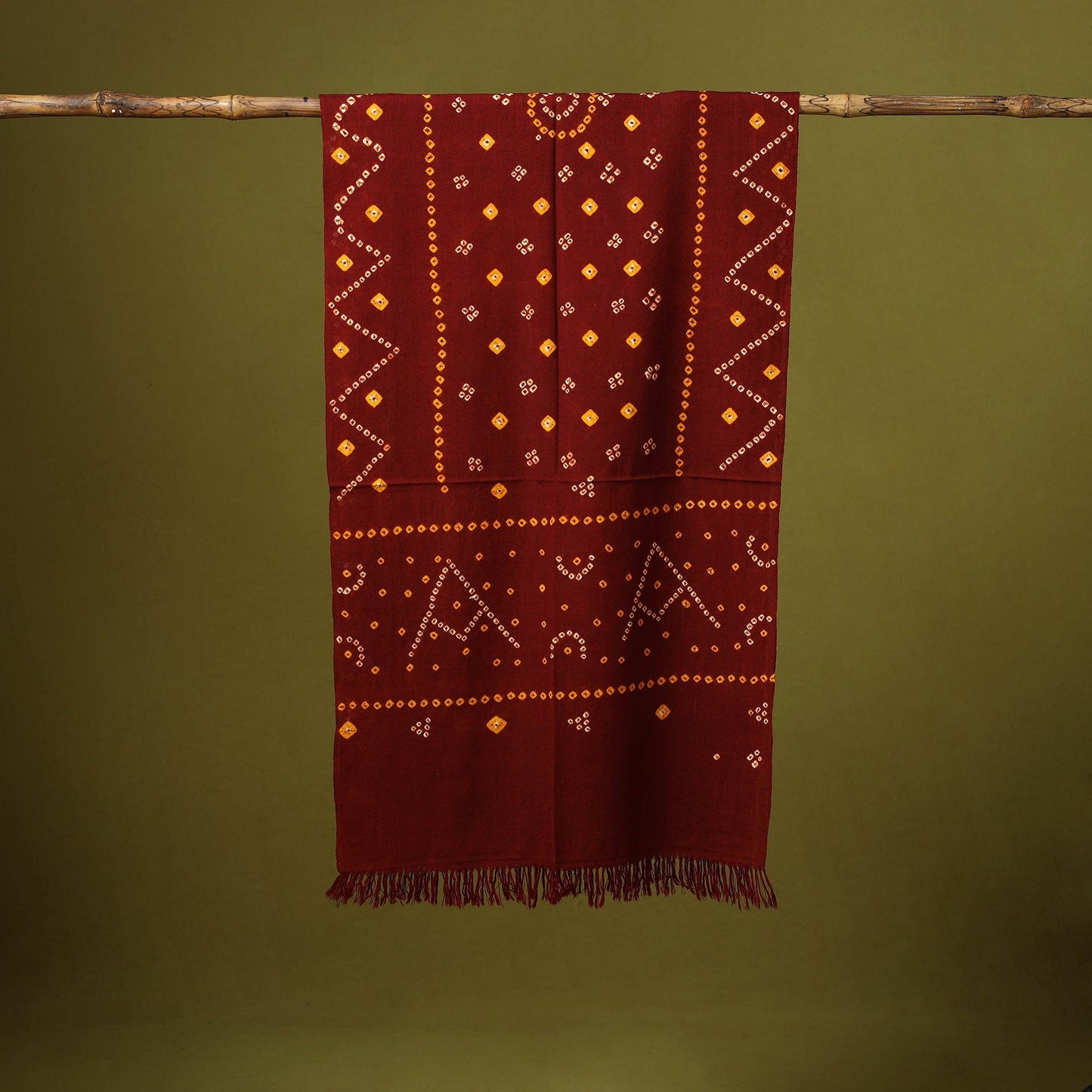 Kutch handwoven merino wool tie-dye bandhani stole 08