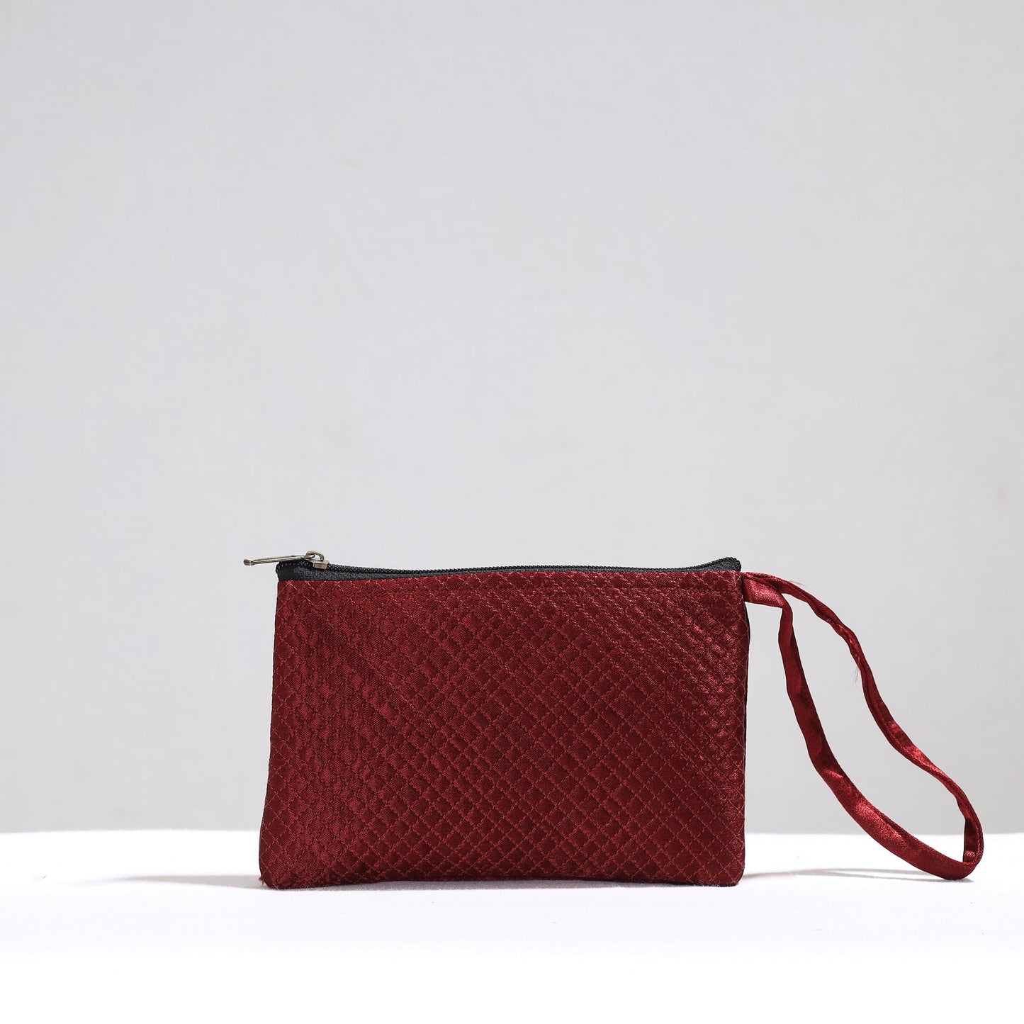  Kutch Pakko Hand Embroidery Mirror Work Mashru Silk Mobile Pouch 97 