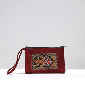  Kutch Pakko Hand Embroidery Mirror Work Mashru Silk Mobile Pouch 97 