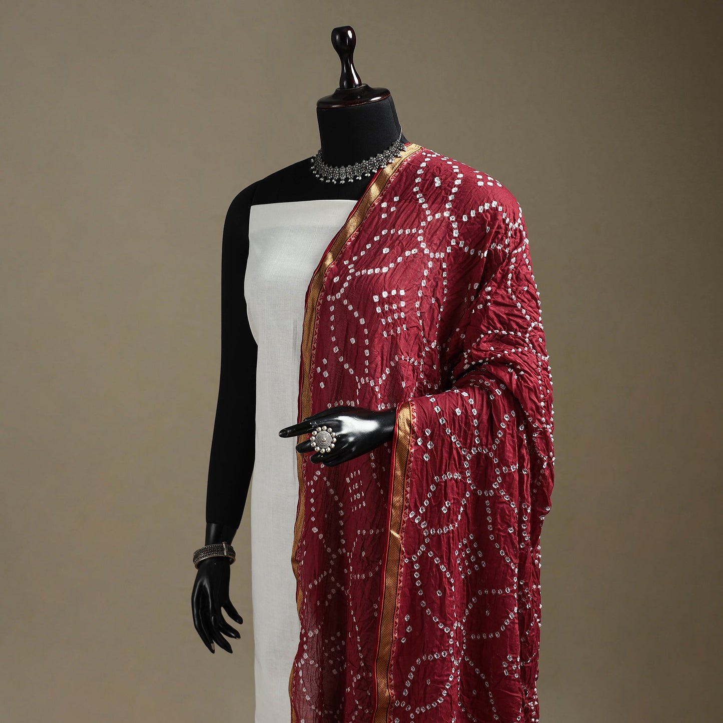 Kutch tie-dye cotton bandhani dupatta with border 22