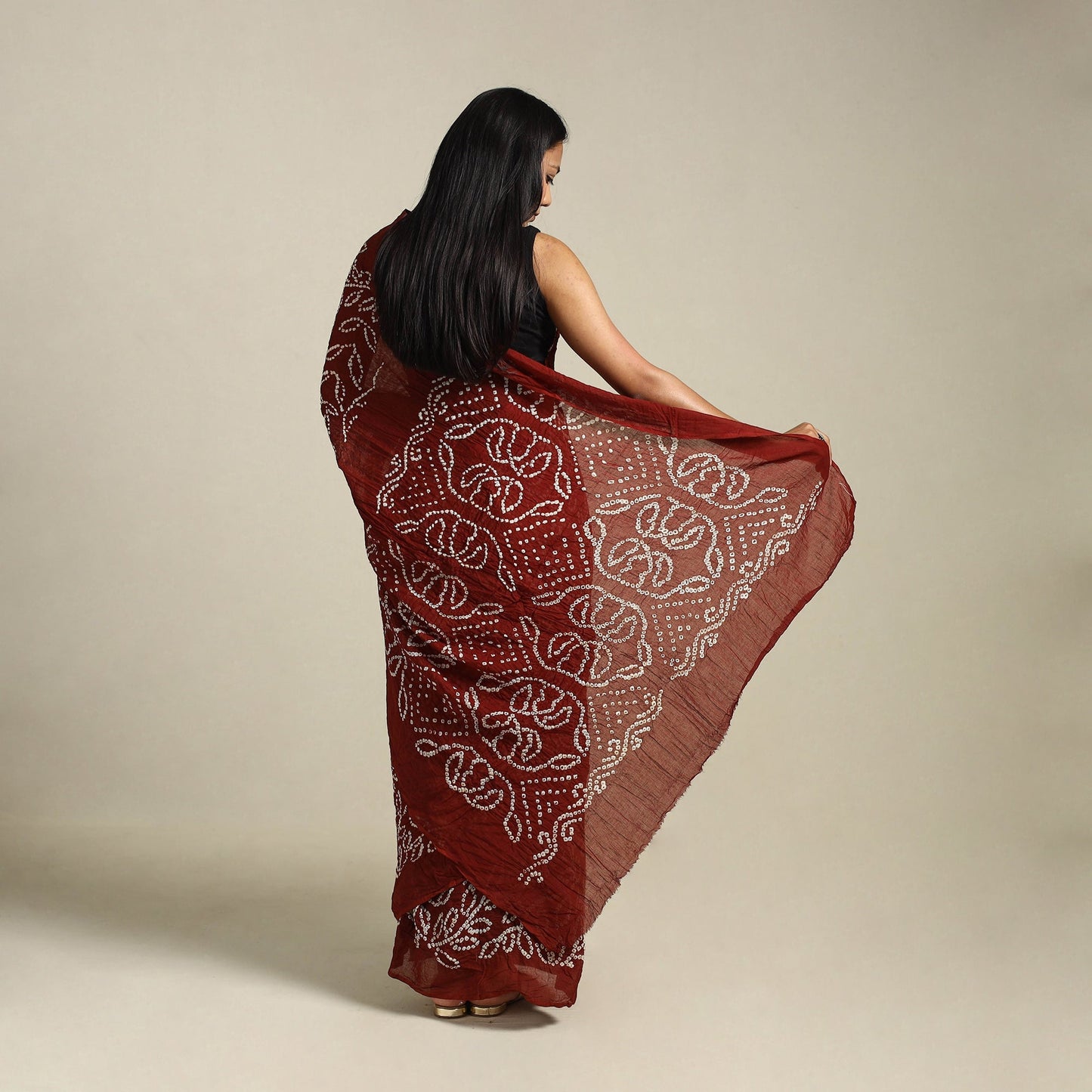 Maroon Kutch Tie-Dye Cotton Bandhani Saree