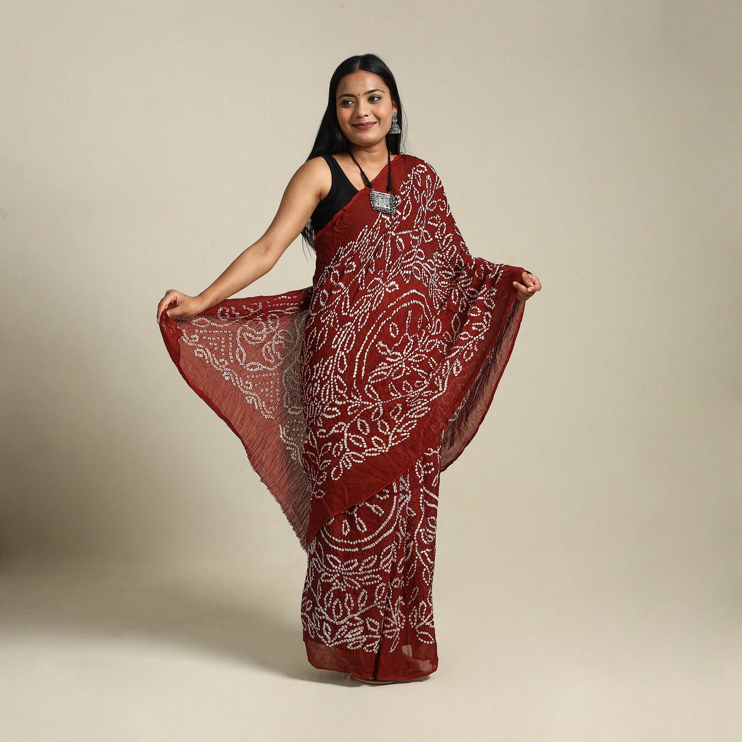 Maroon Kutch Tie-Dye Cotton Bandhani Saree