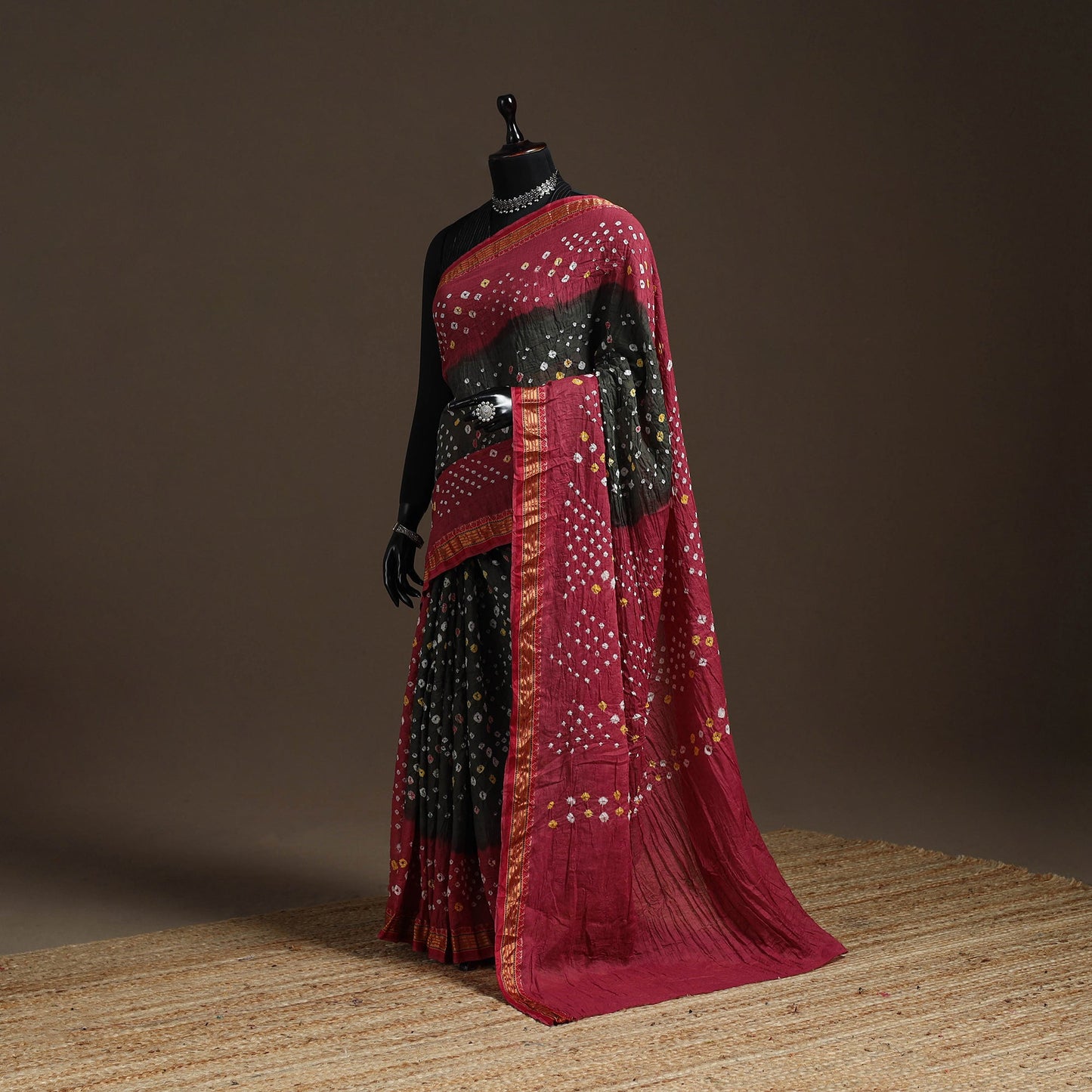 Kutch tie-dye cotton bandhani saree with blouse piece 19