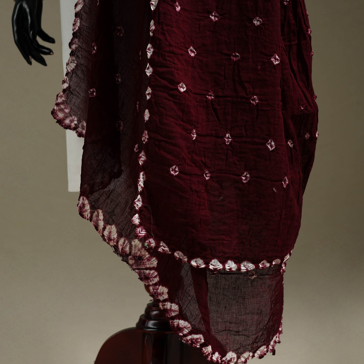 Kutch tie-dye mul cotton shibori bandhani dupatta 17