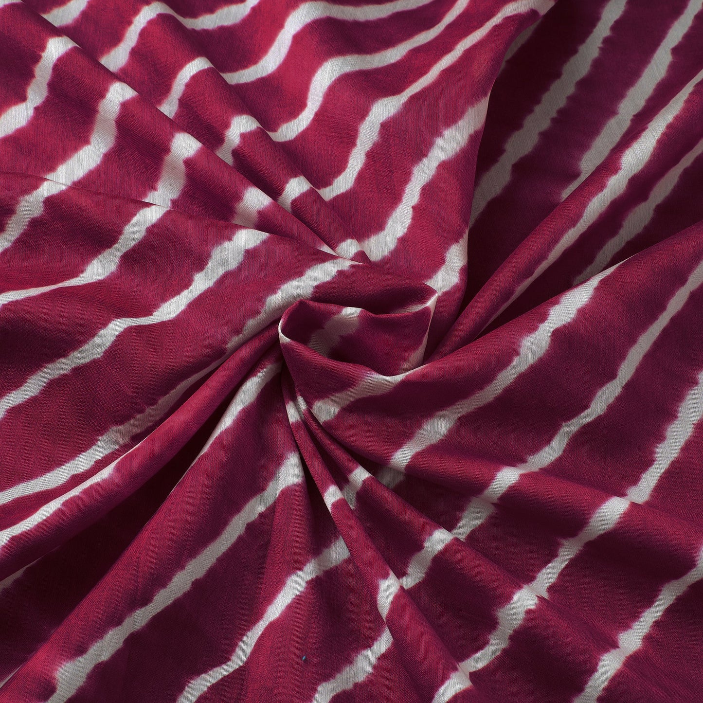 Buy Leheriya Tie-Dye Chanderi Silk Fabric 35 Online at iTokri.com