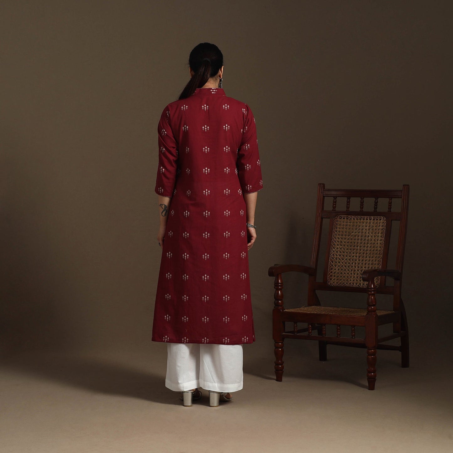 A-line cotton hand embroidered jacquard kurta for women 04