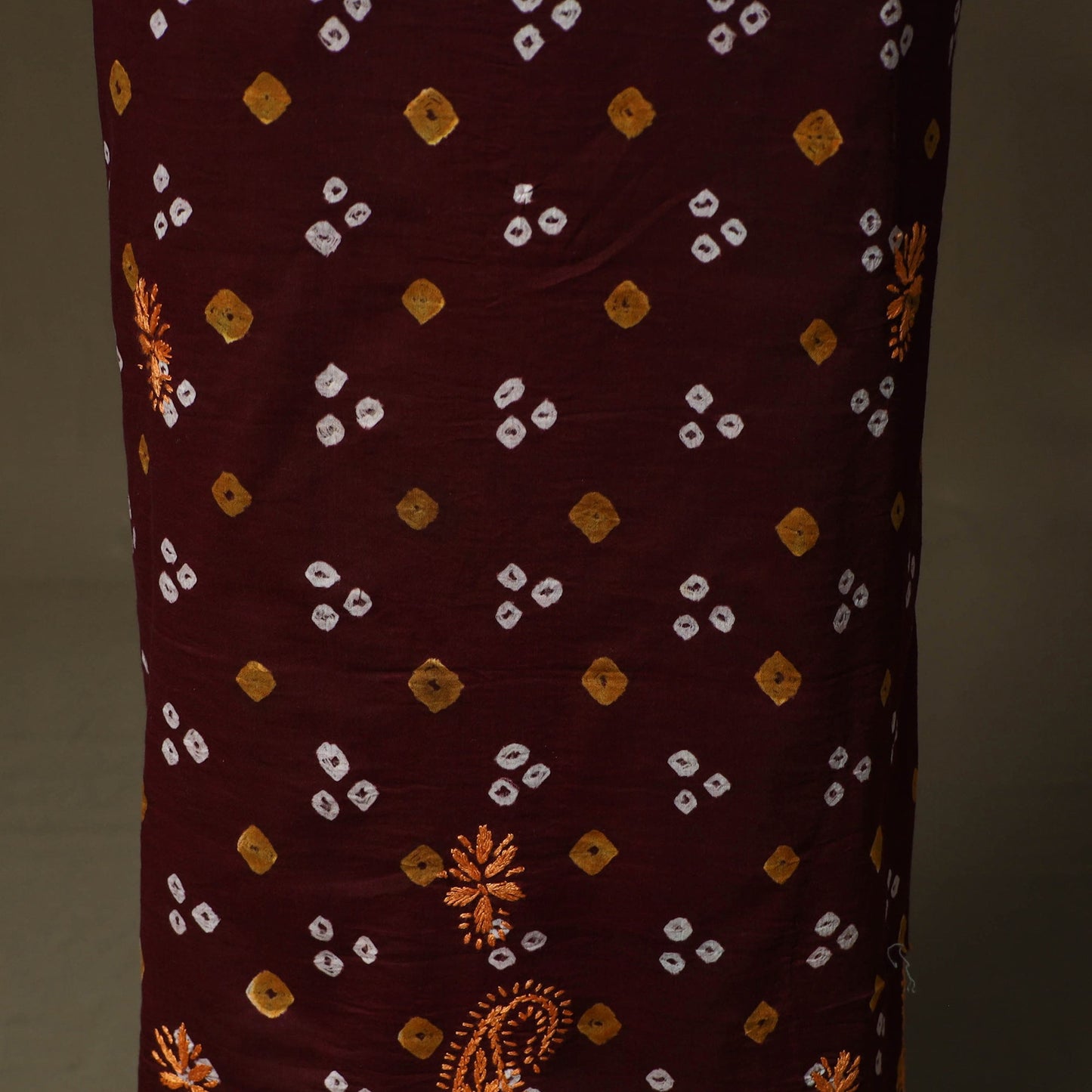 Lucknowi chikankari hand work bandhani unstitched kurta
