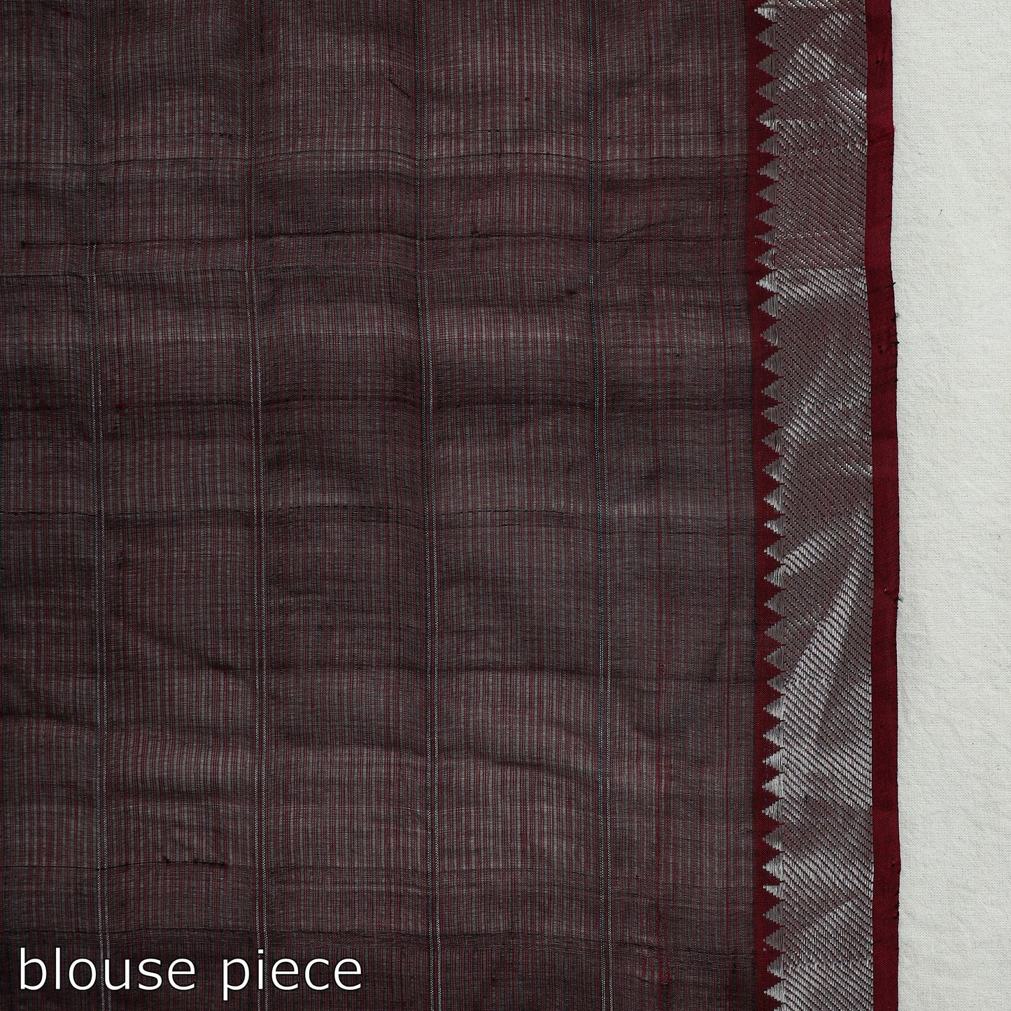 Buy Mangalagiri Handloom Silk Cotton Check Saree with Zari Border Online at iTokri.com