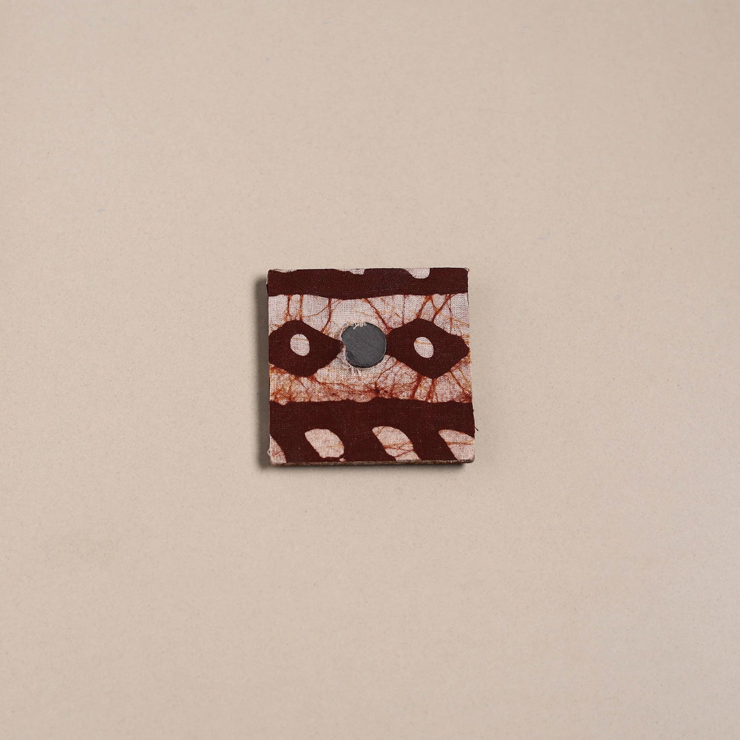 Maroon - mirror work handmade fabart jute magnet 03