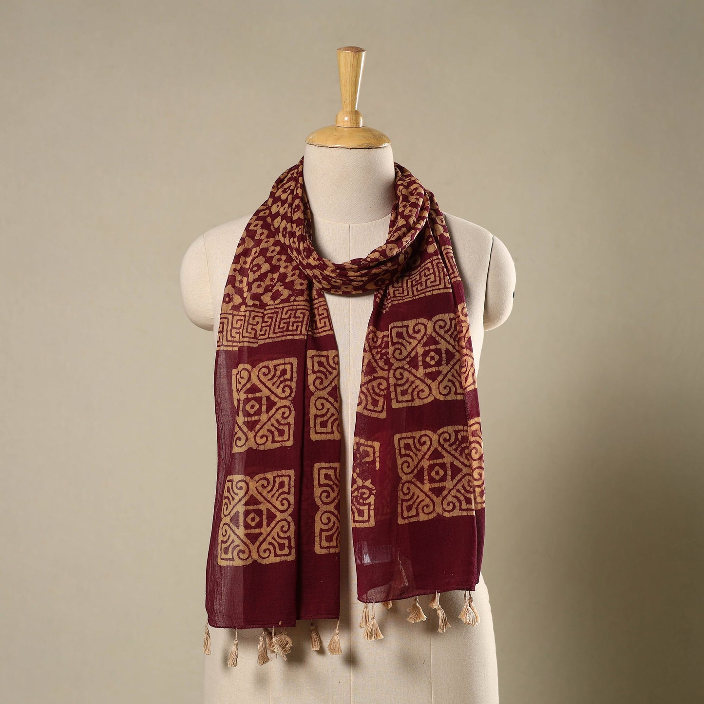 Buy Maroon Mul Cotton Hand Batik Print Stole with Tassels