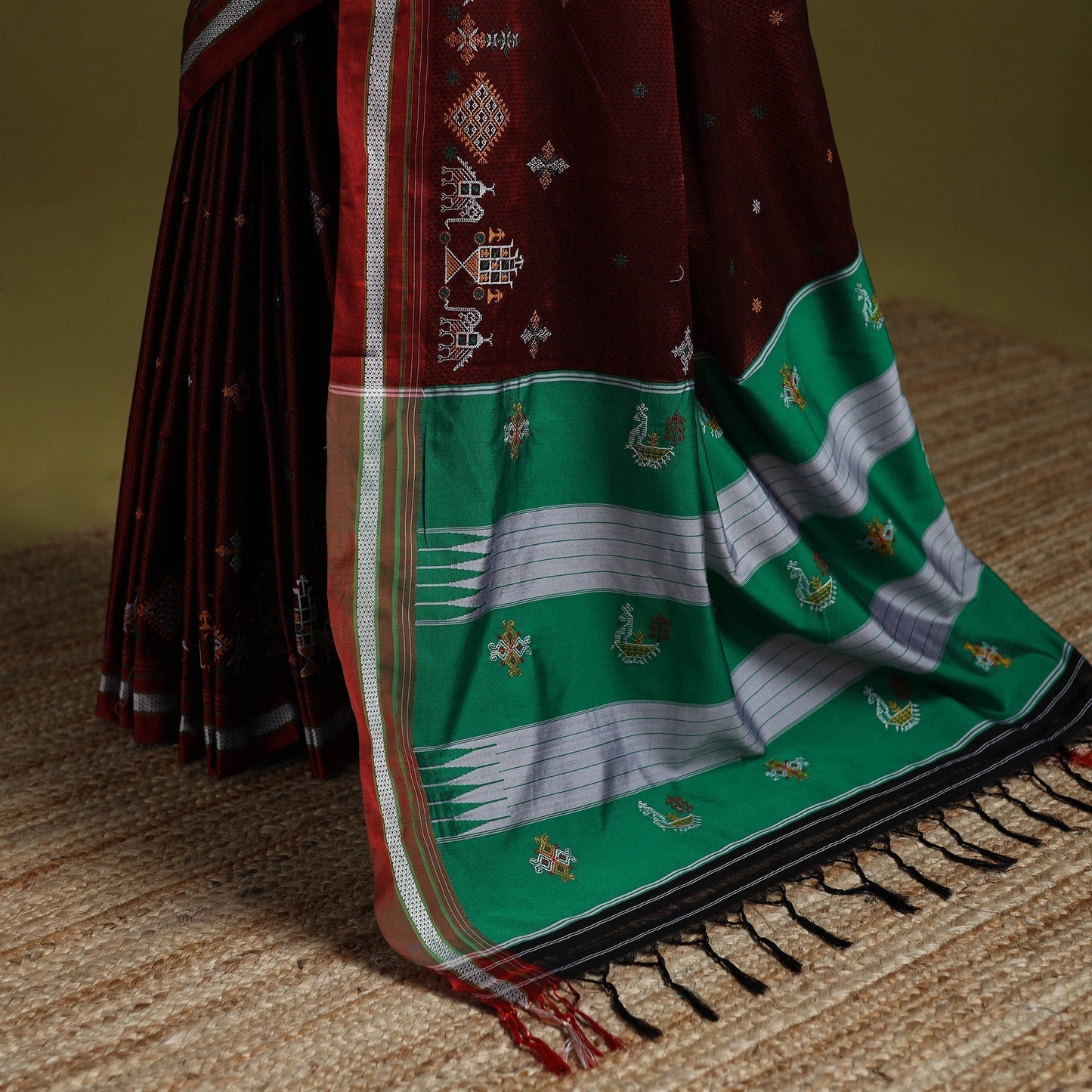 Nath work silk cotton khun saree 04 - handcrafted