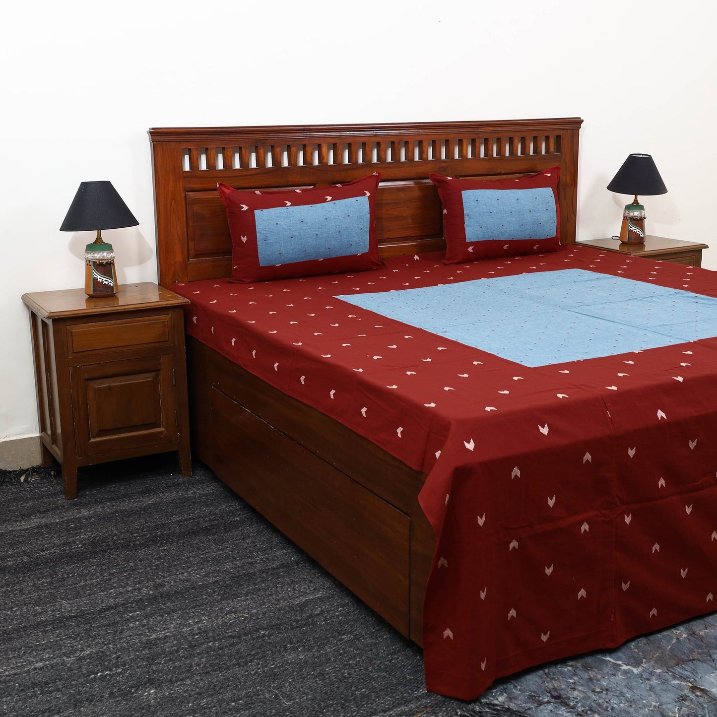 Buy Maroon Patchwork Cotton Double Jacquard Bed Sheet Set