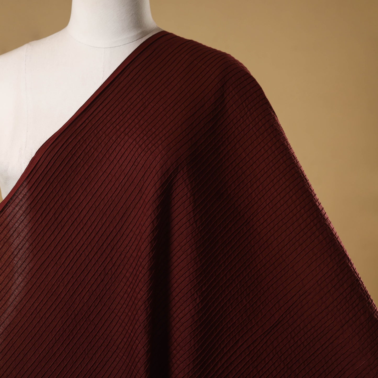 Pintuck plain cotton fabric 01 - handcrafted