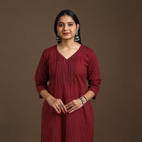 Maroon Pintuck Straight Cotton Jacquard Kurta