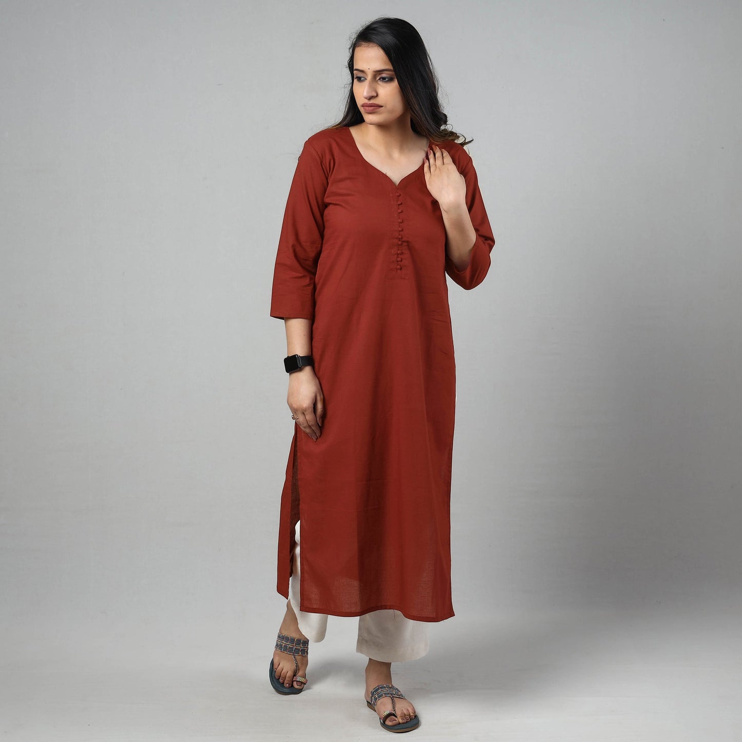 Maroon plain cotton long kurta - handcrafted