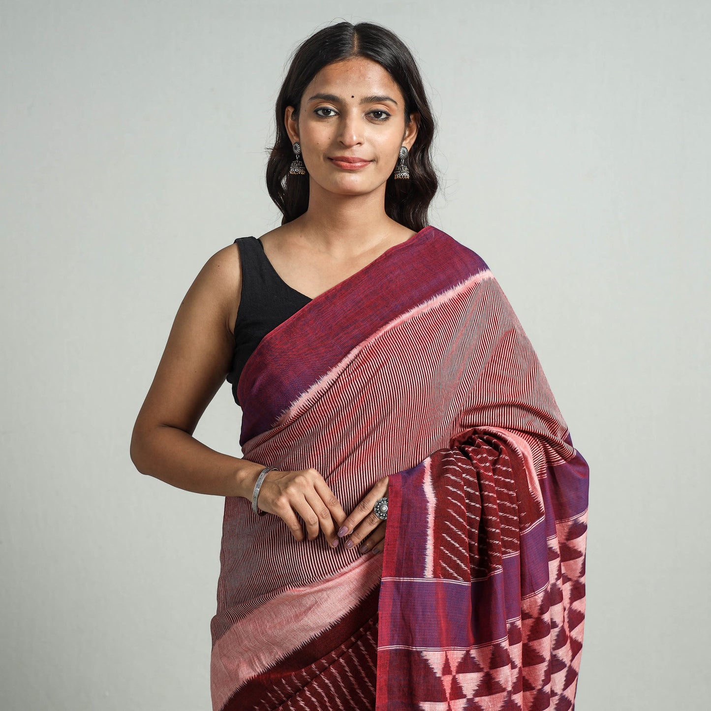  Pochampally Ikat Weave Handloom Cotton Saree 21 Online at iTokri.com
