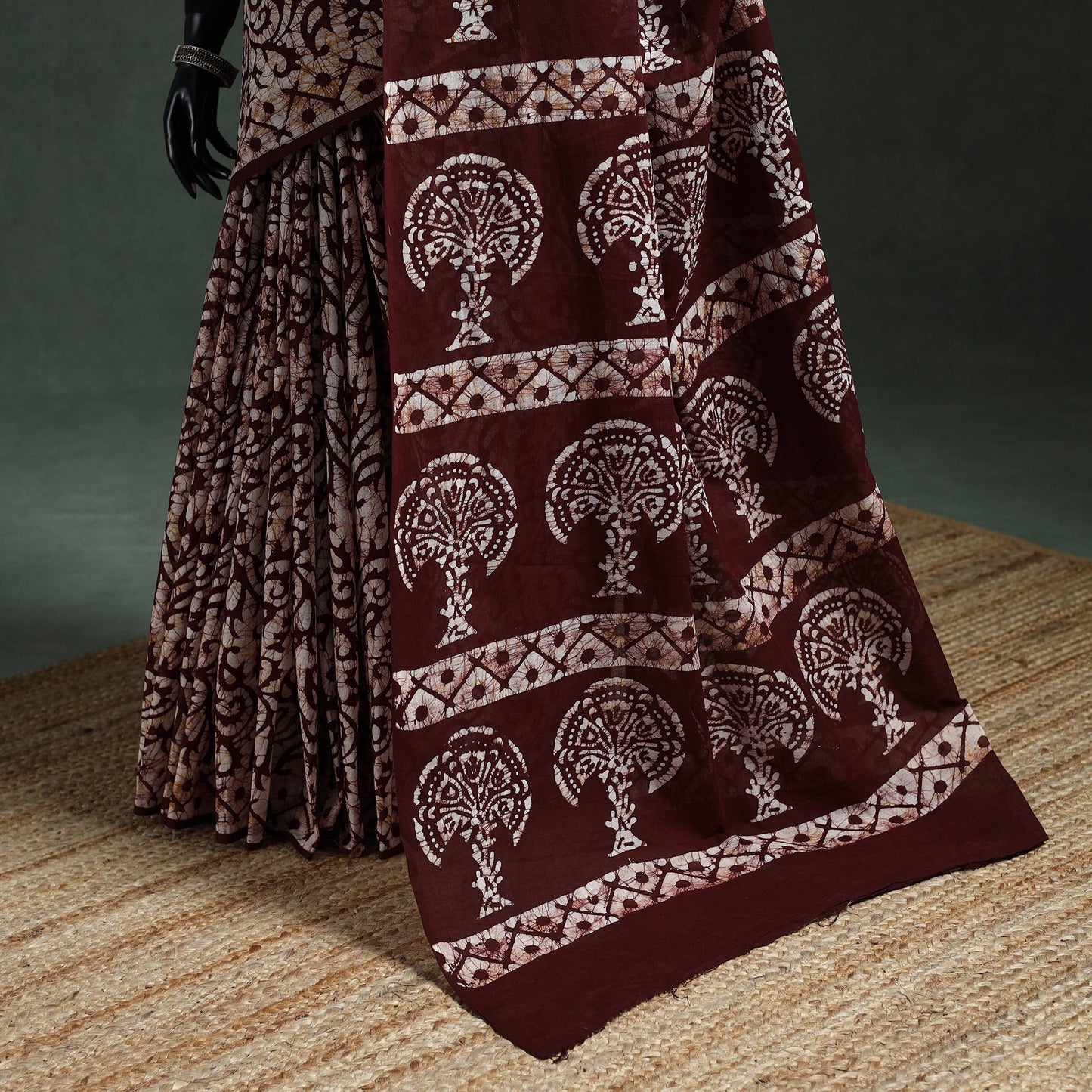 Pure mul cotton hand block batik print saree 43