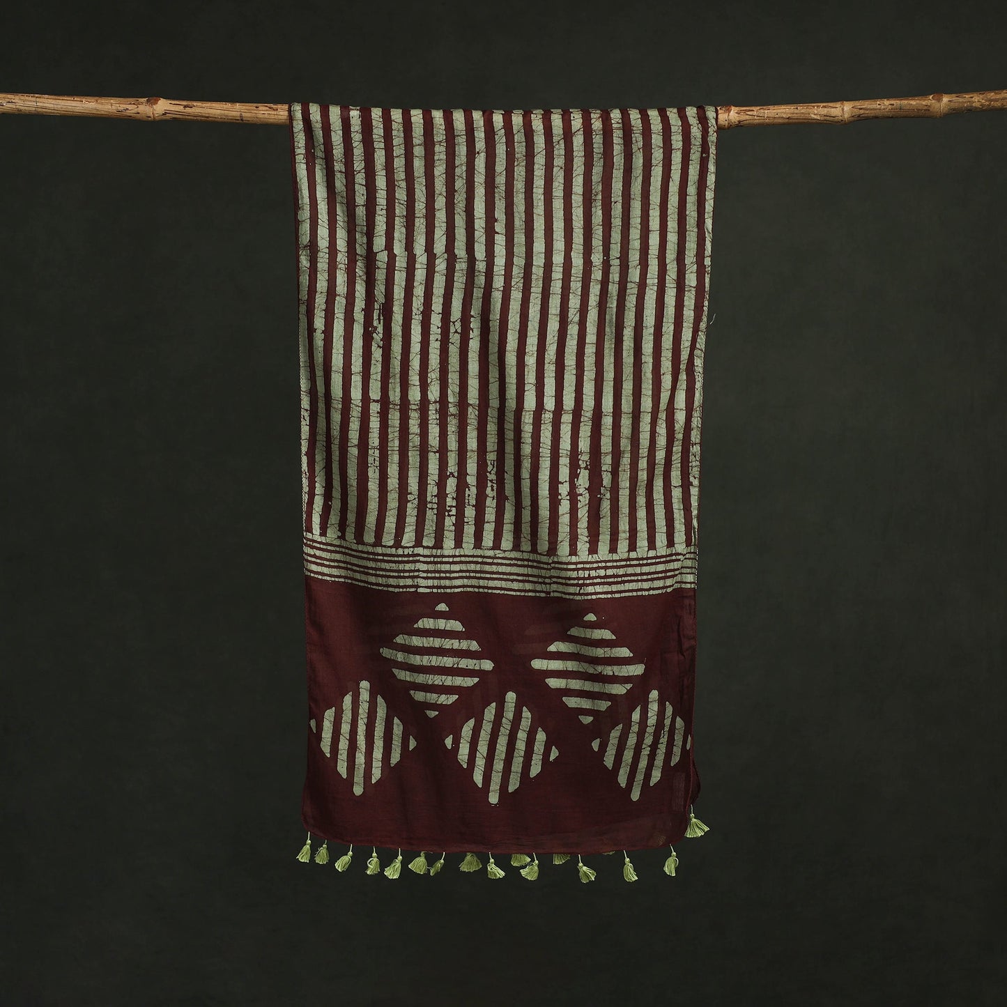 Pure mul cotton kutch hand block batik print stole