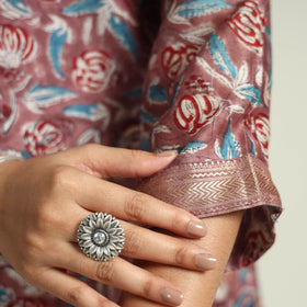 Buy Sanganeri Block Printed Maheshwari Silk Kurta with Palazzo & Dupatta Set Online at iTokri.com