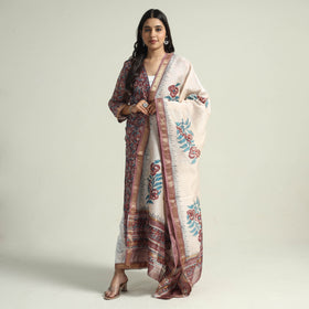 Buy Sanganeri Block Printed Maheshwari Silk Kurta with Palazzo & Dupatta Set Online at iTokri.com