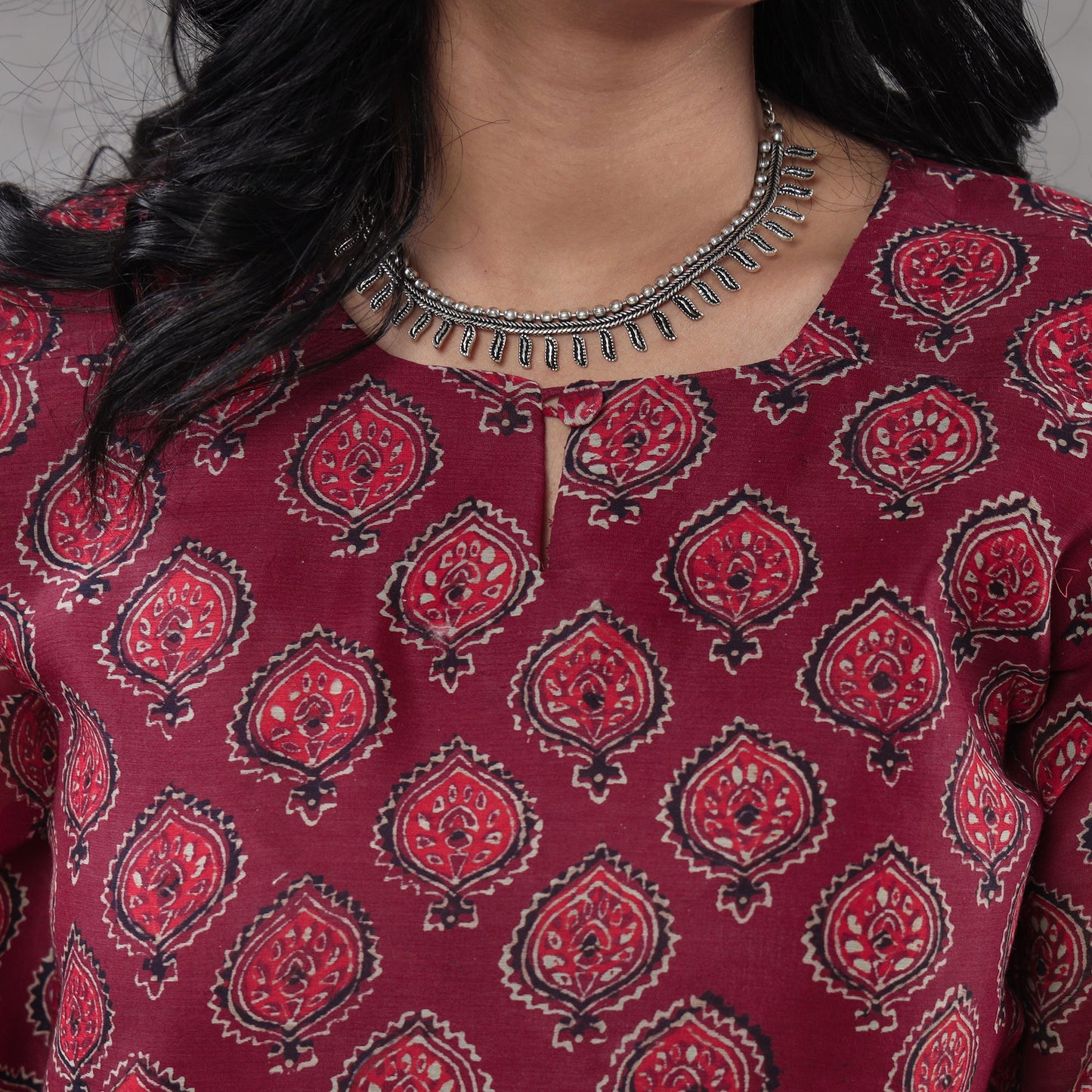 Buy Sanganeri Block Printing Maheshwari Silk Kurta with Palazzo & Dupatta Set Online l iTokri.com