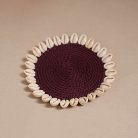 Shell work handcrafted thread coaster 07
